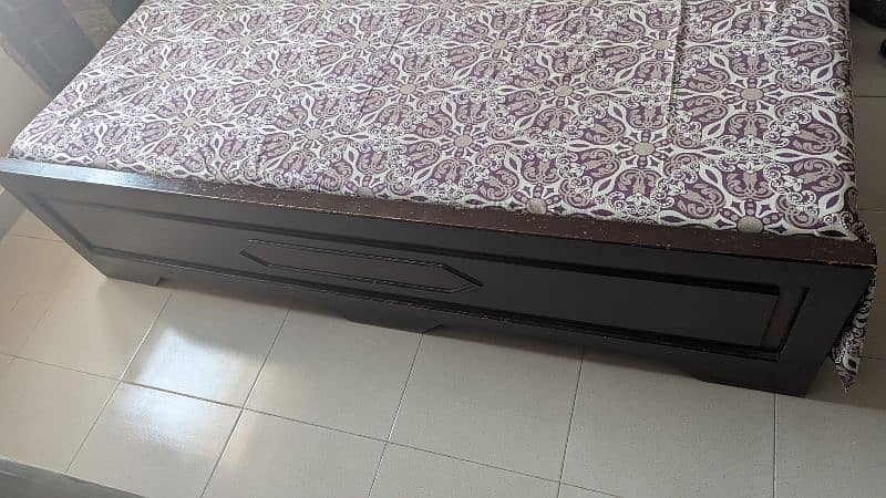 Lasani Material Bed for Sale 4