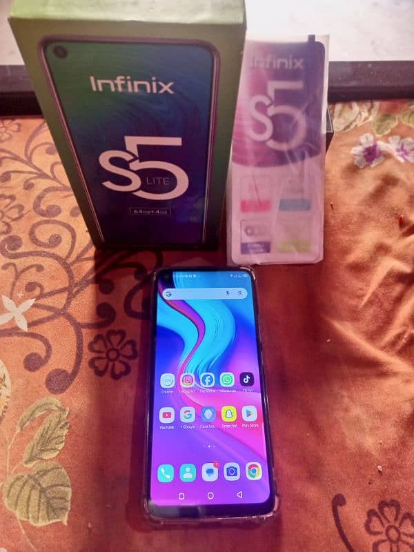 Infinix S5 Lite 4Gb Ram 32 Gb Memory. 5