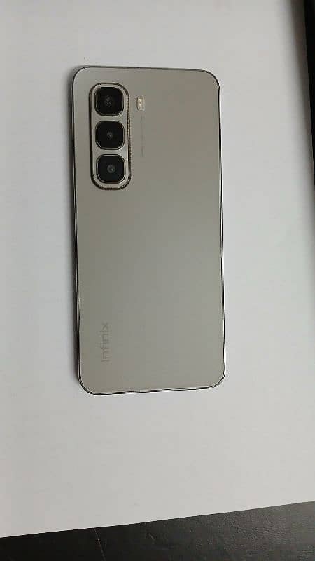 infinix Hot 50 pro 3