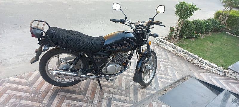 Suzuki GS 150 SE 1