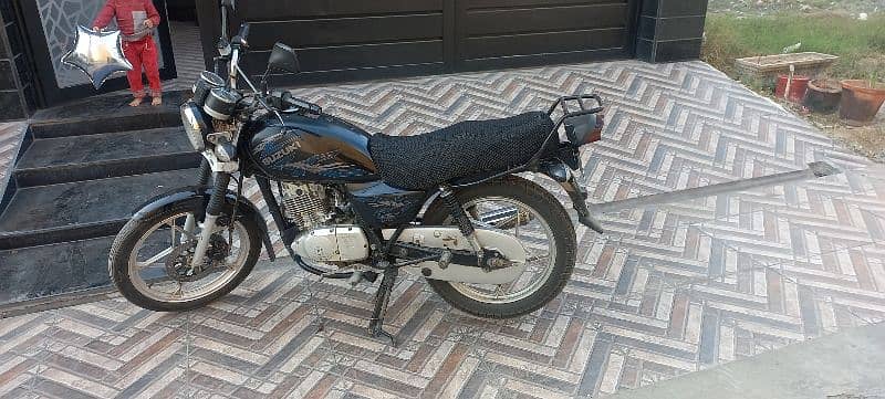 Suzuki GS 150 SE 3