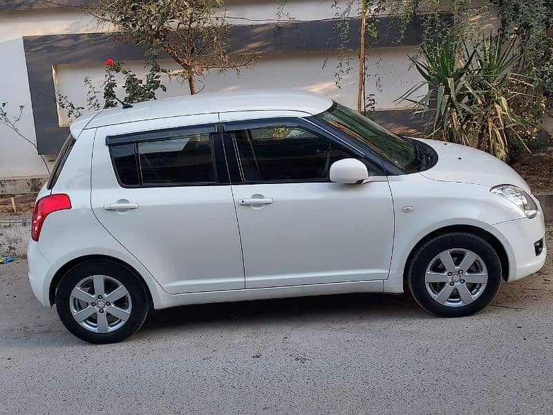 Suzuki Swift 2015 3