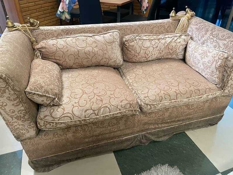 Sofa - 2 seater 5