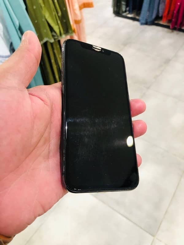 IPhone X pta approved 3