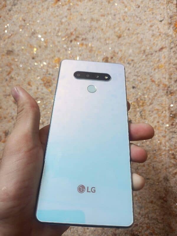 LG stylo 6 /3 ram / 64GB 3