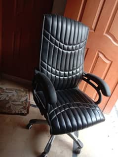 Selling Office Chair