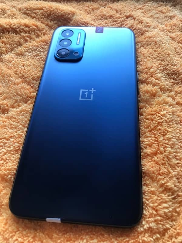 Oneplus Nord N200 5G 4GB 64GB PTA Approved 2