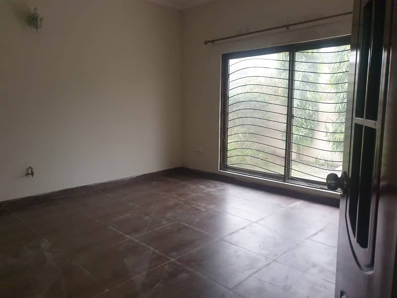 One Kanal Corner House Available For Sale In Paf Falcon Complex Near Kalma Chowk Lahore 7