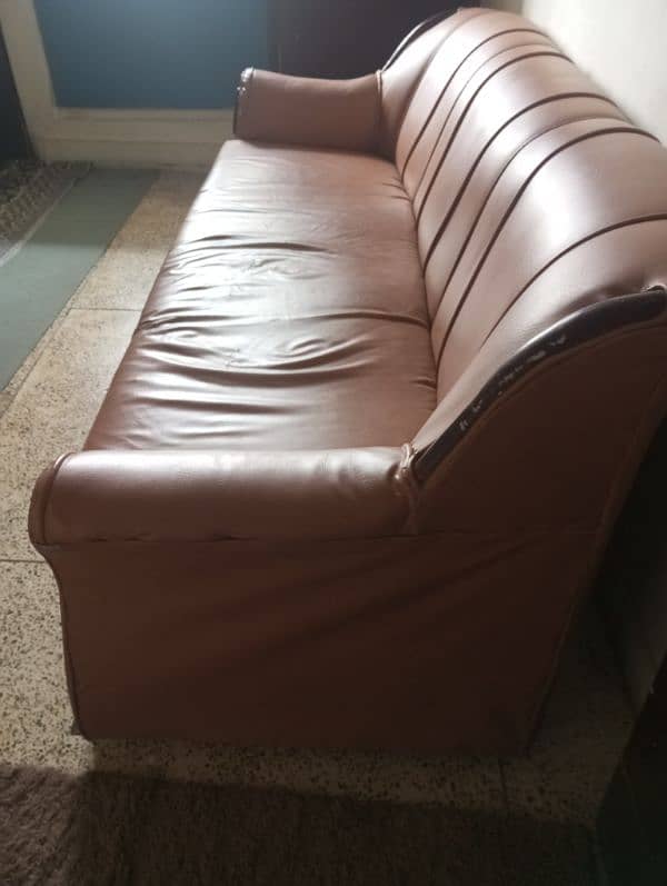 used 5 seater sofa in good condition 1