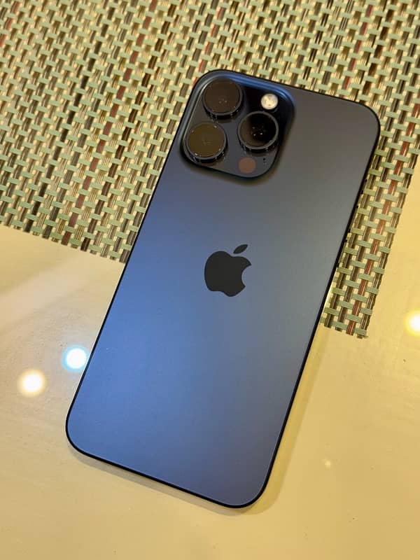 iPhone 15 Pro Max - 512GB - Non PTA 2