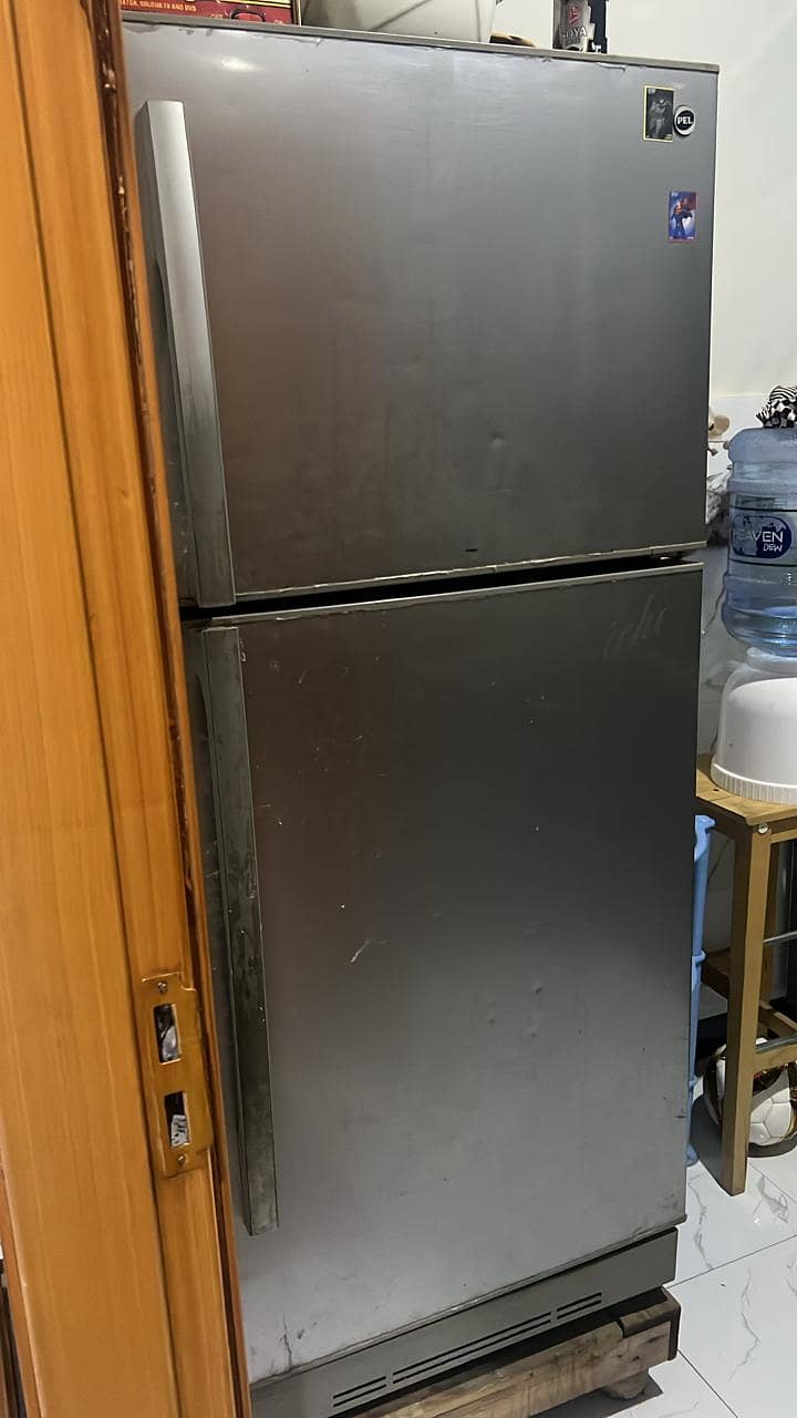 USED FRIDGE FOR SALE KOY MASLA NAHI NEW MODEL BUY YE AS LEYE SALE K 0