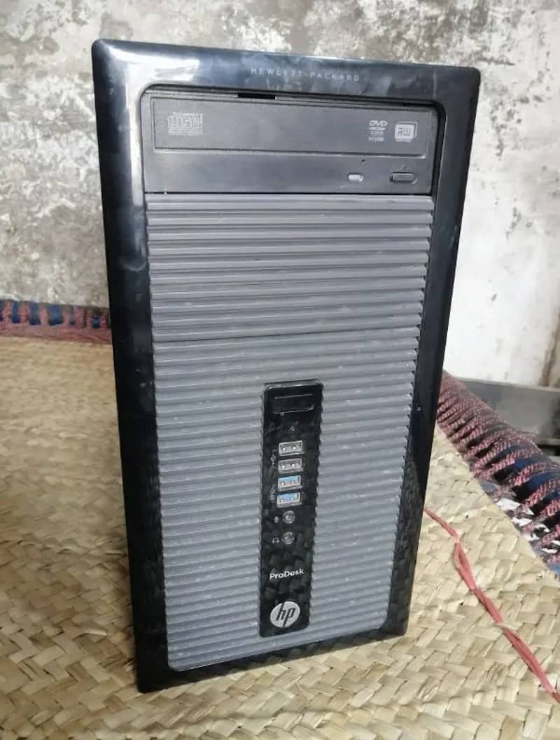 Pc for sale Intel best series . HP tower build 5