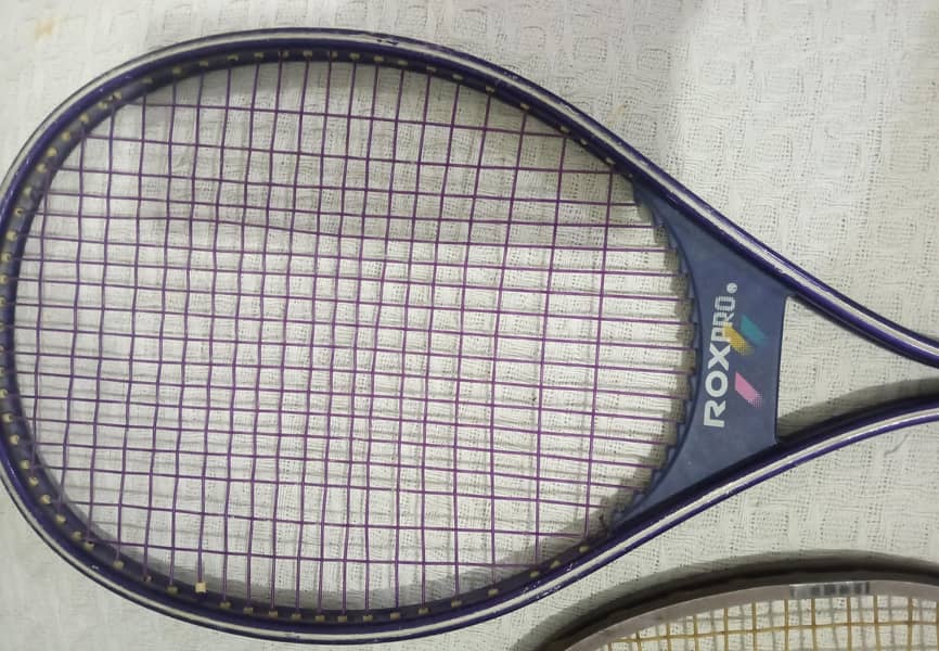 badminton racket 1