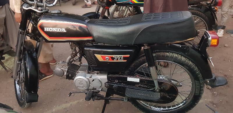 honda bile ok condition ha lono chalao 1