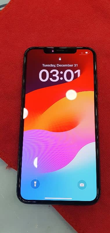 Iphone 11 pro max 256gb Pta Approved 1