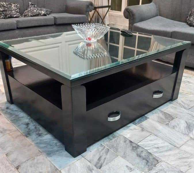 Center table in best quality wood 0