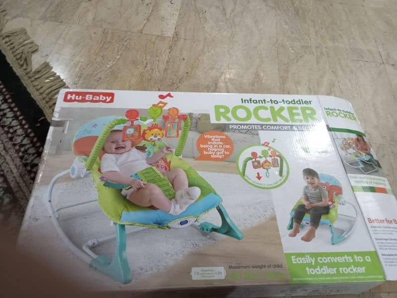 Hu baby rocker with box 0