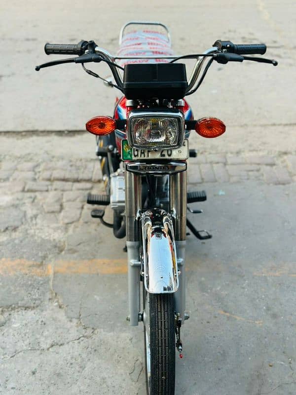 Honda 125 6