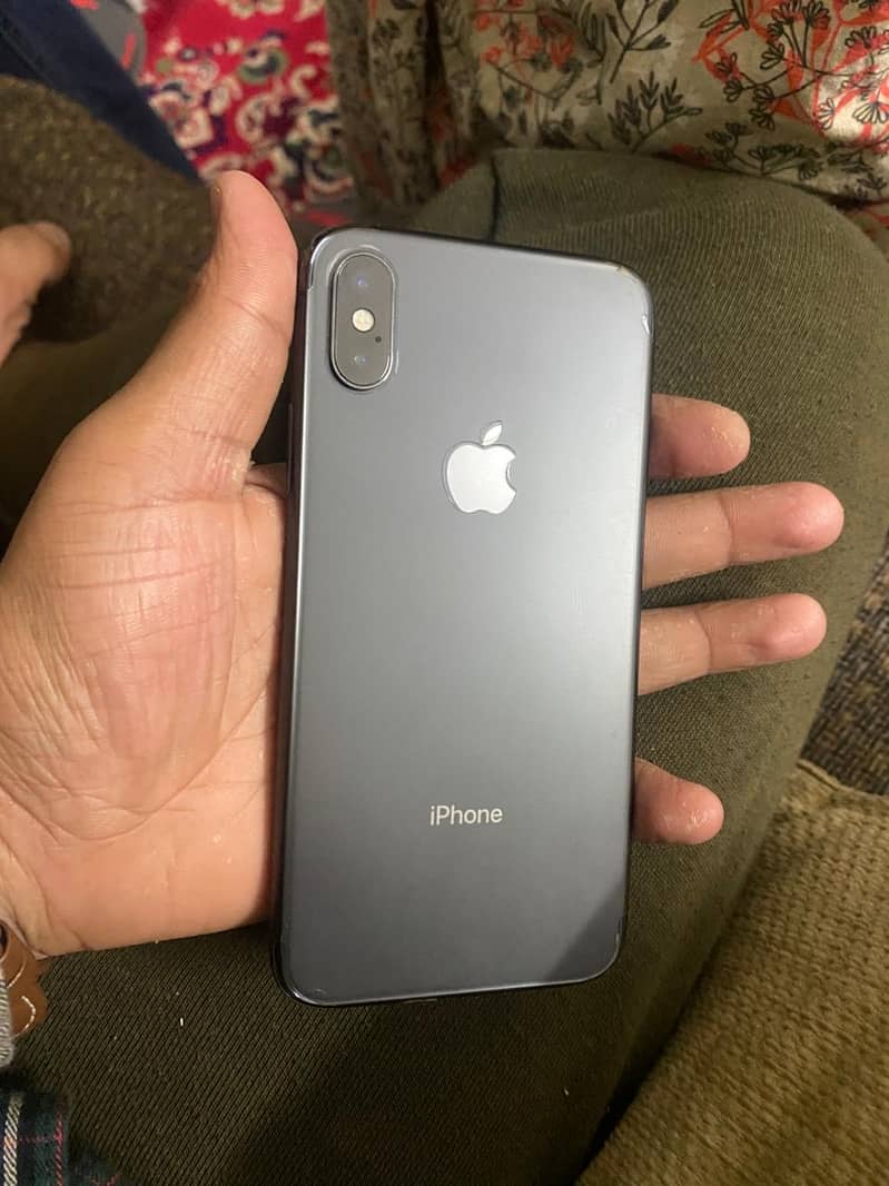 Iphone X 8/10 Condition with warranty 0