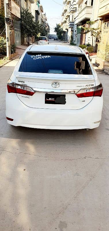 Toyota Corolla Altis 2015/2016 9