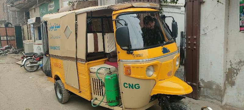 New Asia CNG Rickshaw 9 seater 0