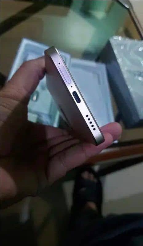 Vivo V29e 0