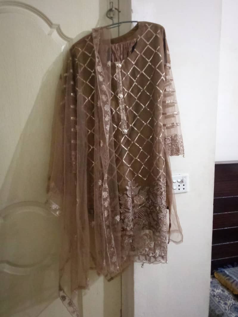 i want to sell only 1 time used clothes also some unstitched clothes. 2