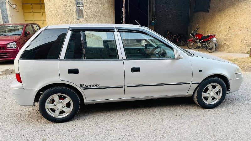 Suzuki Cultus VXR2003 Family used car inner totally jenuion 6