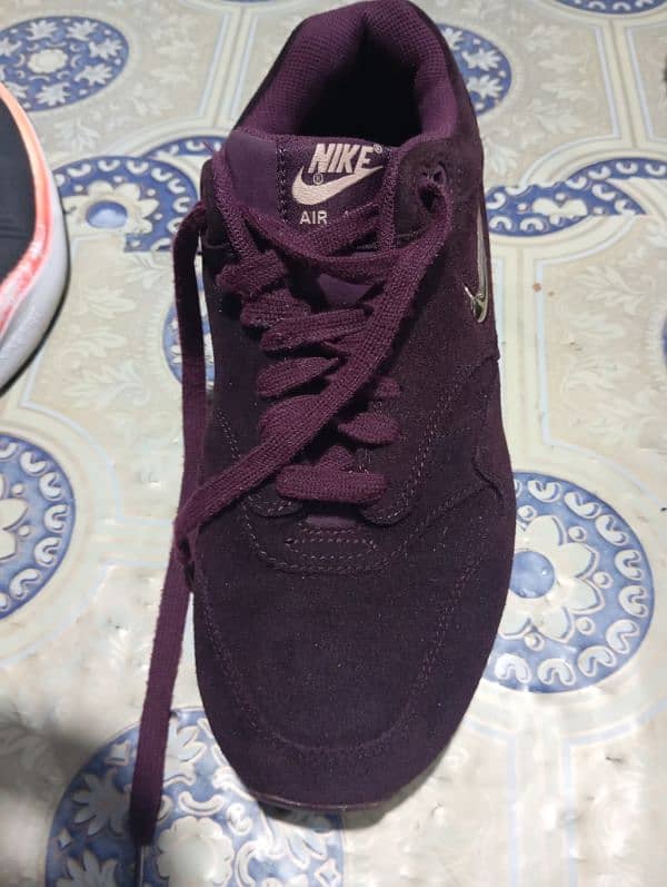 Nike casual shoes for women 2