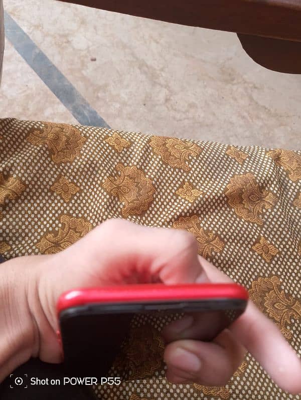 Oppo A1K Red colour 4