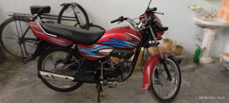 Honda pridor 2017 model. 0