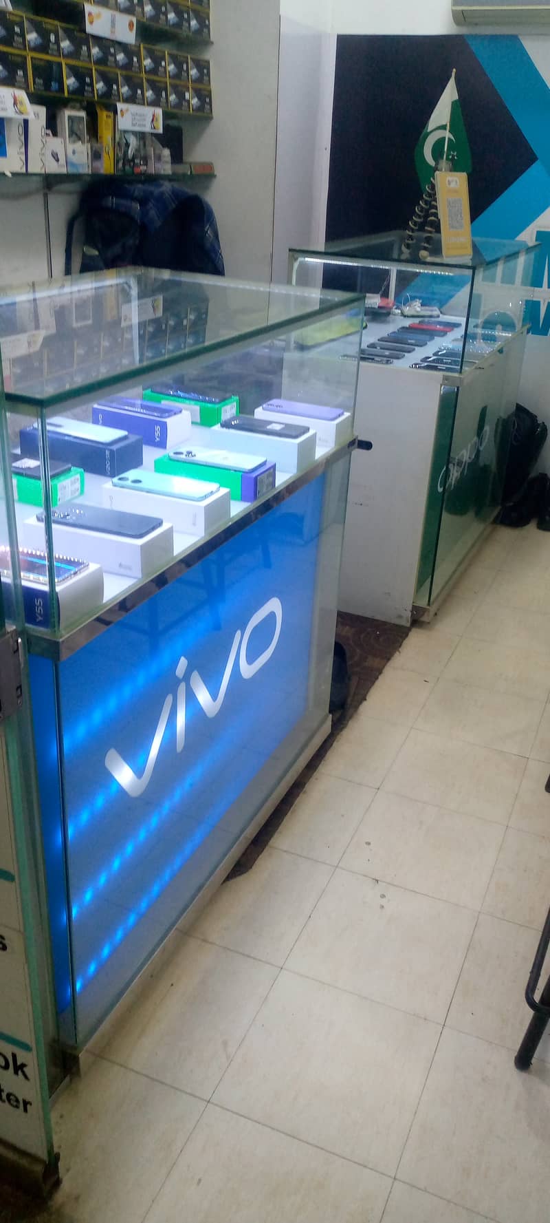 mobile phone shop for sale ideal center 2