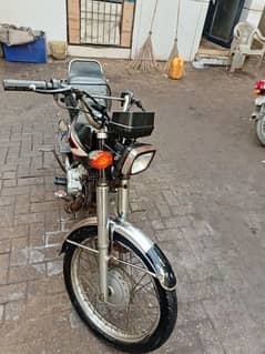 Honda CG125