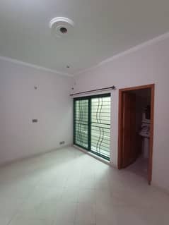 5 marla upper portion for rent