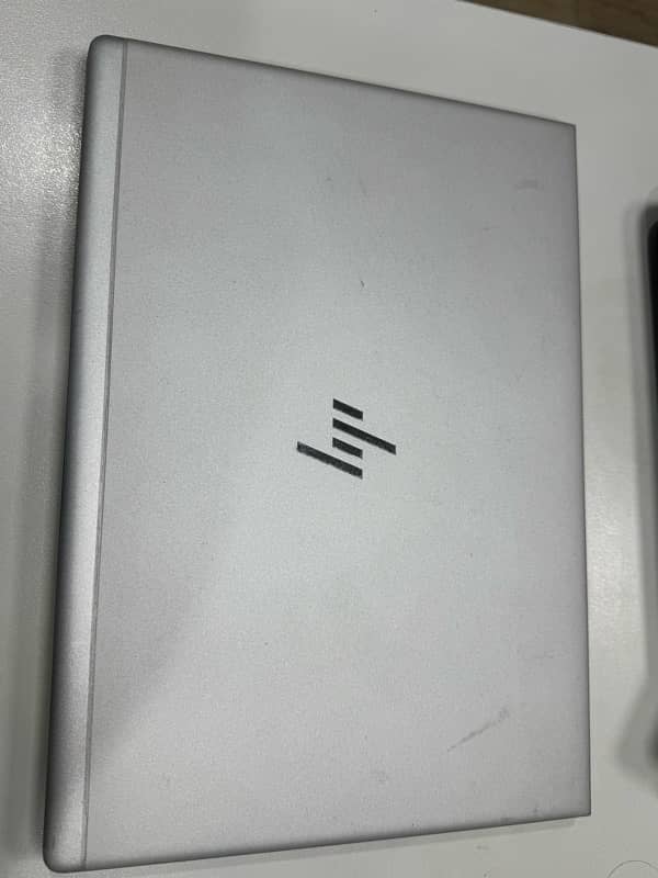 HP Elite Book 840 G5 0