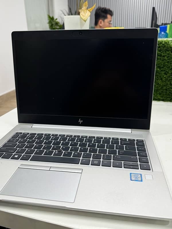 HP Elite Book 840 G5 6