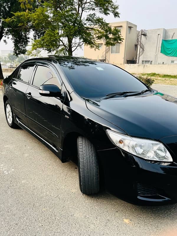 Toyota Corolla Altis 2011 7