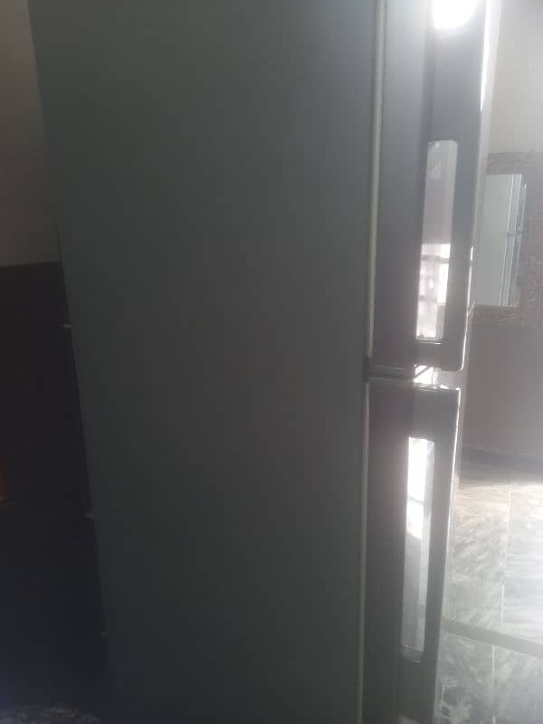 Haier Refrigerator 18 cubic 3