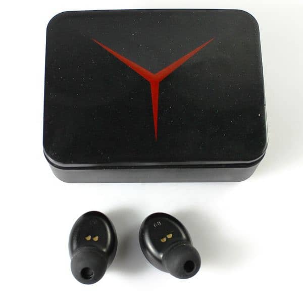 M90 Pro Earbuds for mobile Laptop used but new 1