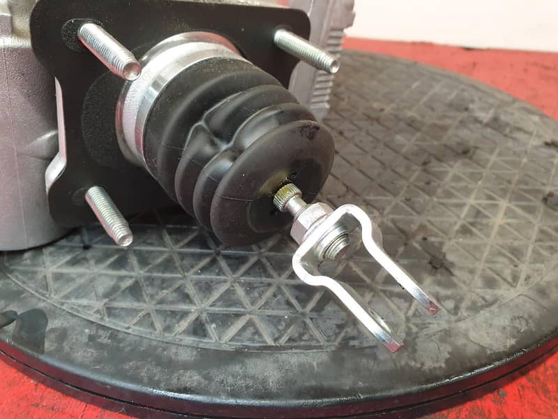 Toyota Yaris Aqua Axio Feilder Prius Hybrid ABS Pump 6