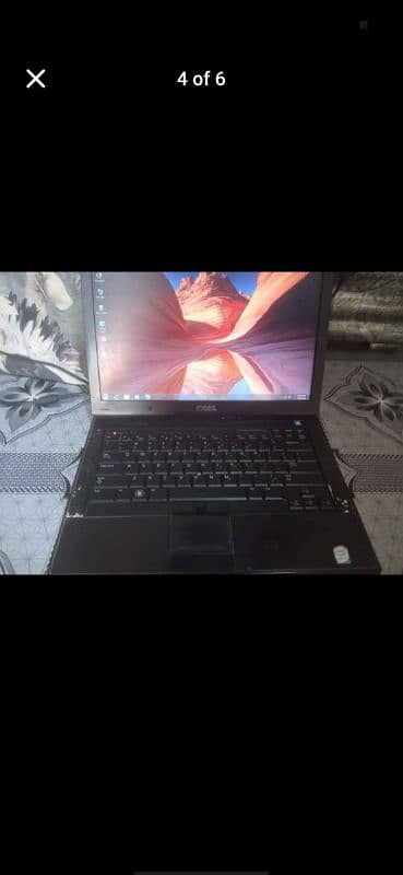 assalamwalikum Bhai dell laptop hai bettry nhe direct use krta ho 1