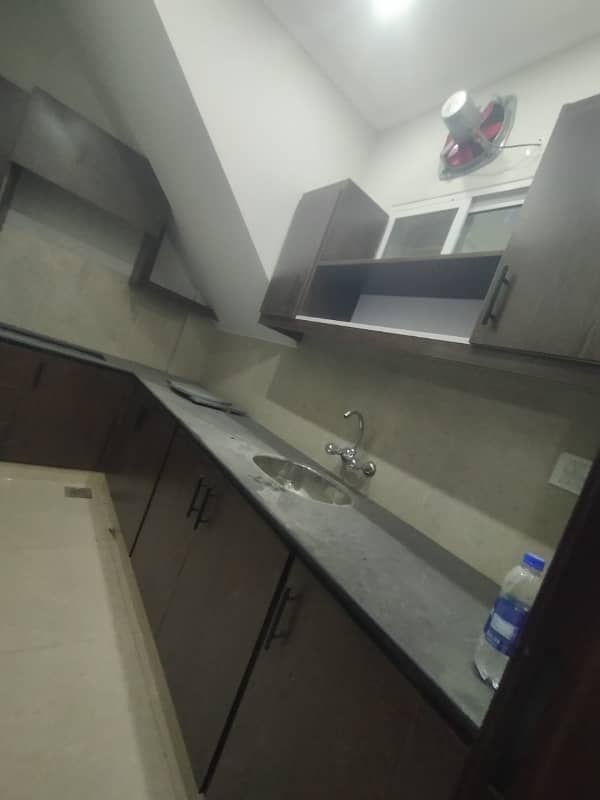 Brand New Flat's 1 Bed & 2 Beds For Silent Office,Bachelor's & Family 5