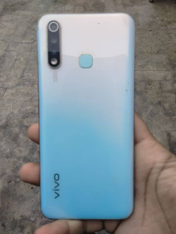 Vivo Y19 1