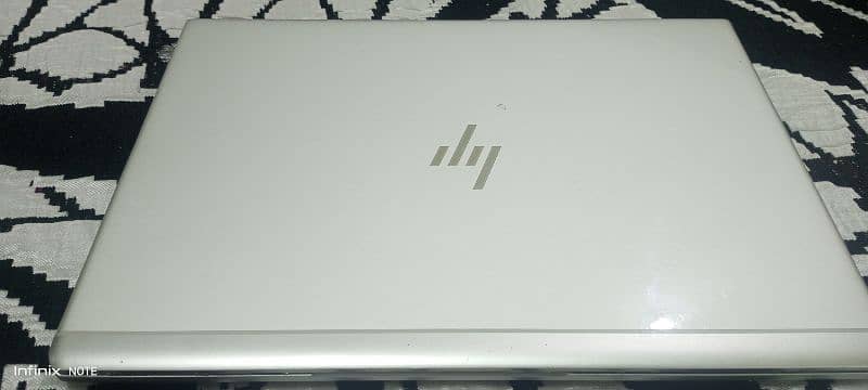 HP laptop in very good condition for sale 1