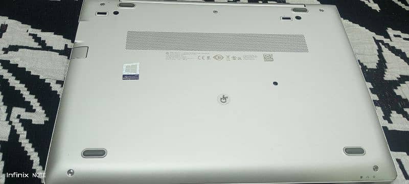 HP laptop in very good condition for sale 3