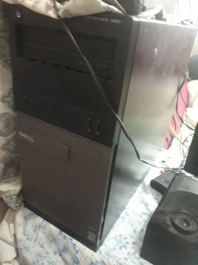 Dell OptiPlex 390 i5 2nd generation 1