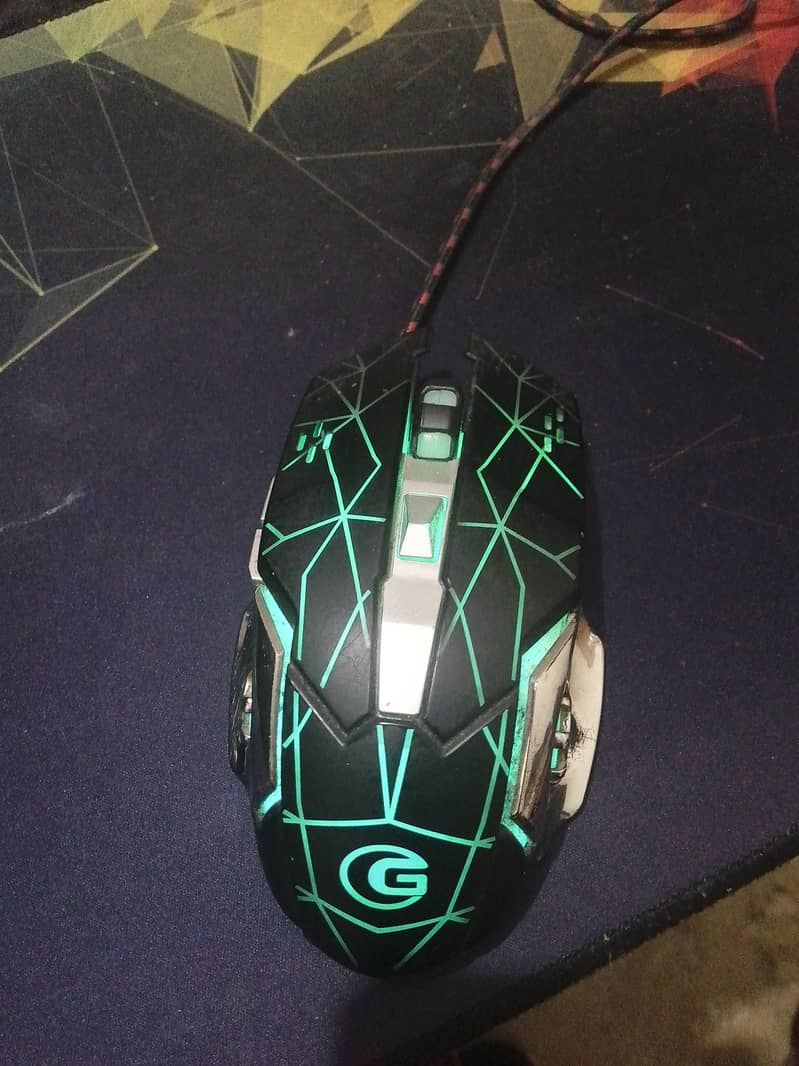 Gaming Mouse RGB Perfectly Fine 0