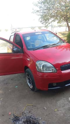 Toyota Vitz 2000