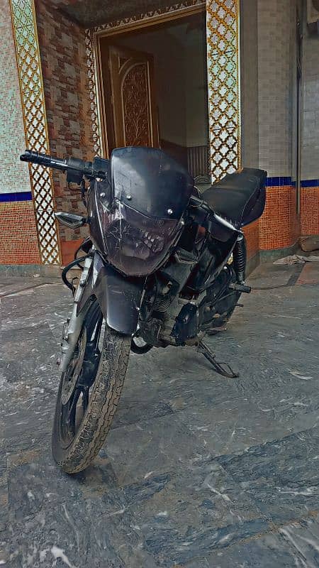 yamaha ybr 2016. urgent sale 5