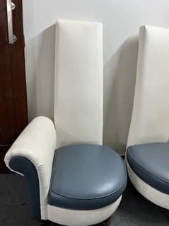 2 high back chairs in white and grey color